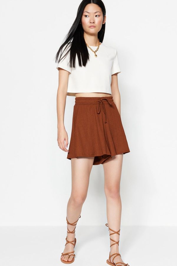 Trendyol Trendyol Brown Relaxed Cut, Normal Waist Crescent Knitted Shorts