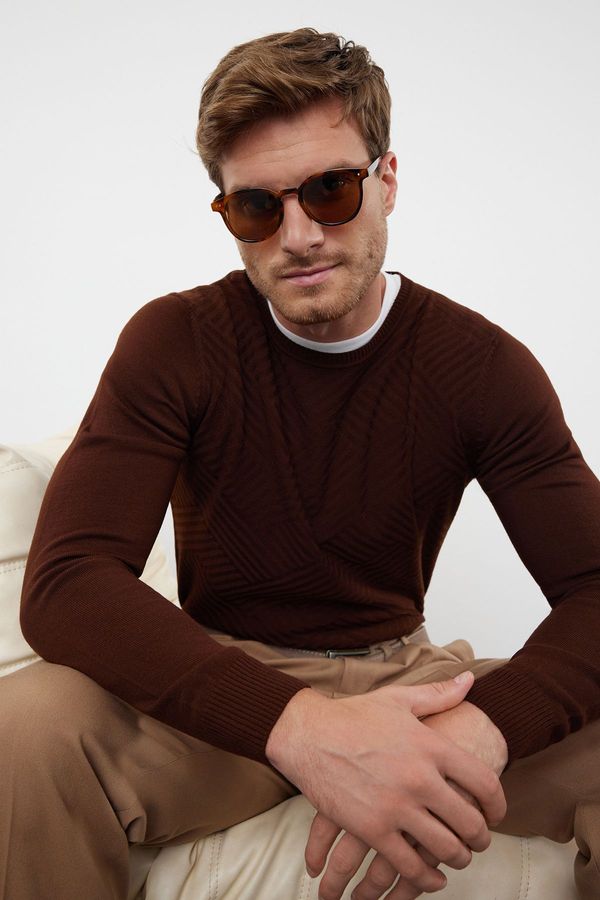 Trendyol Trendyol Brown Slim Crew Neck Textured Knitwear Sweater