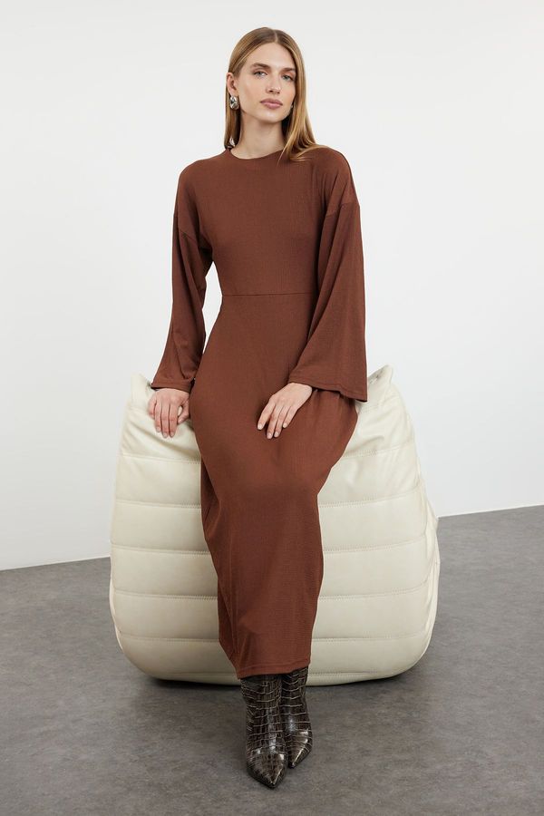 Trendyol Trendyol Brown Spanish Sleeve Crepe/Textured Knit Dress