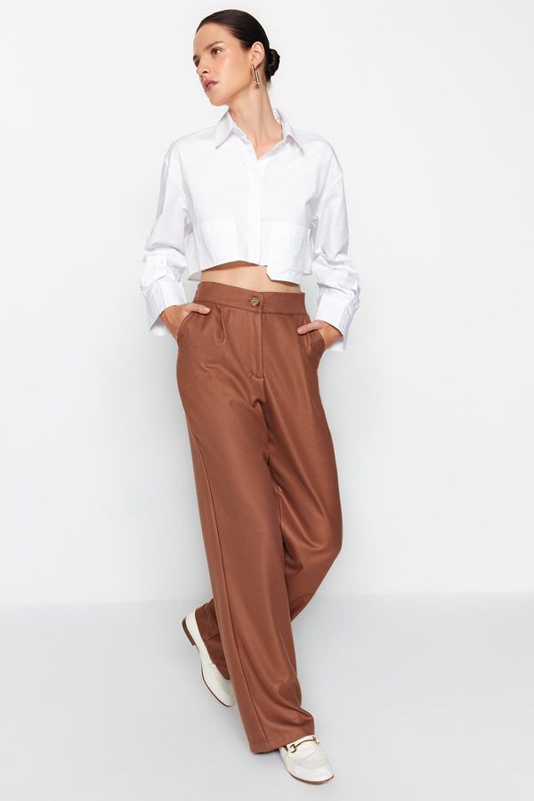 Trendyol Trendyol Brown Straight/Straight Cut Woven Trousers