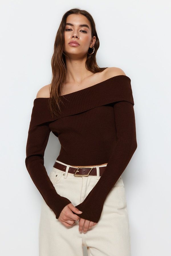 Trendyol Trendyol Brown Super Crop Carmen Collar Knitwear Sweater