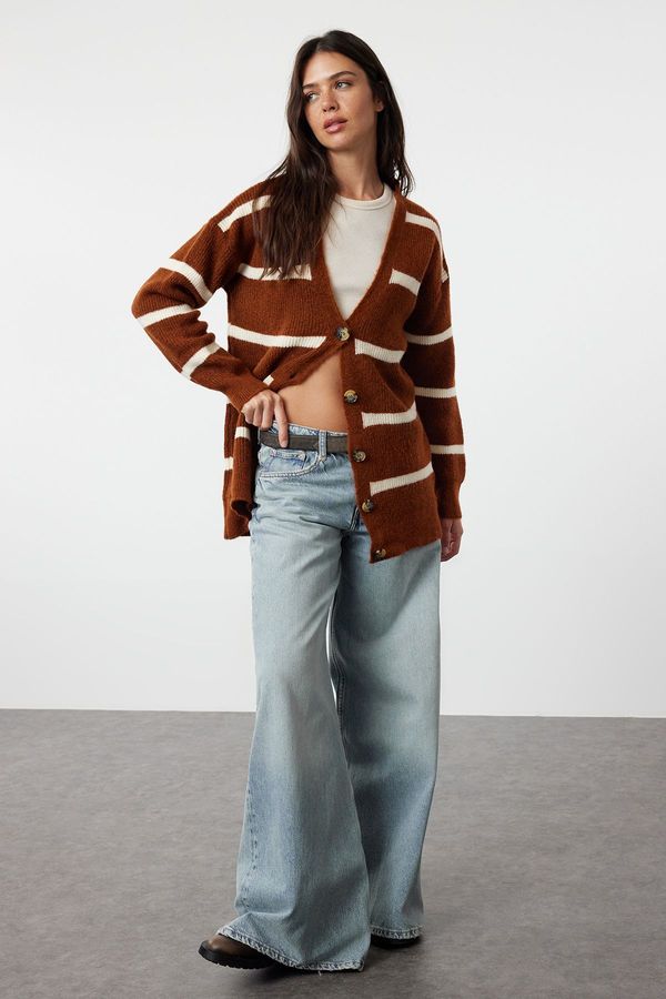 Trendyol Trendyol Brown Wide Fit Soft Textured Striped Knitwear Cardigan