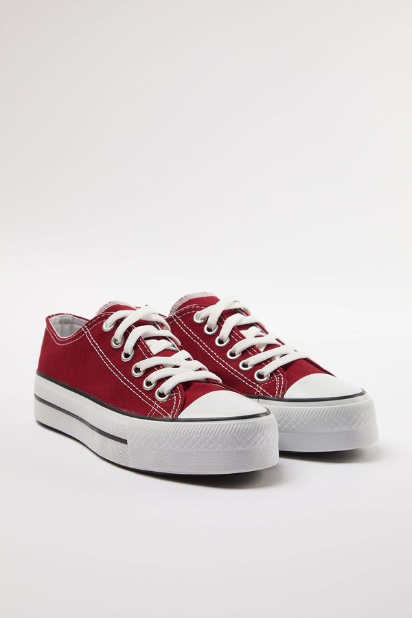 Trendyol Trendyol Claret Red Laced High Sole Women's Sneakers