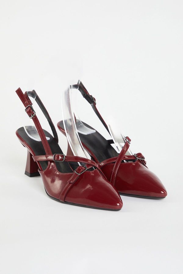 Trendyol Trendyol Claret Red Patent Leather Belted Buckle Detailed Women's Heeled Shoes