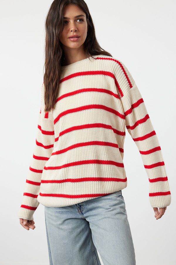 Trendyol Trendyol Cream Wide Fit Knitwear Sweater