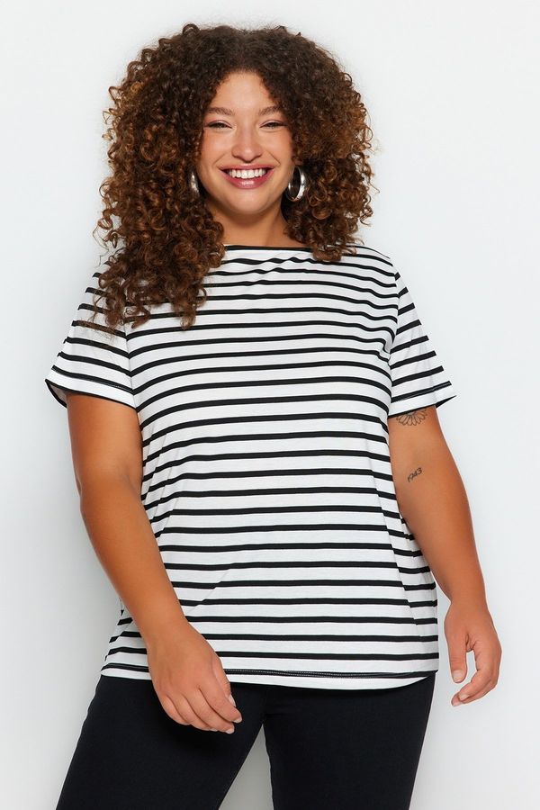 Trendyol Trendyol Curve Black and White Striped Boat Neck Knitted T-shirt