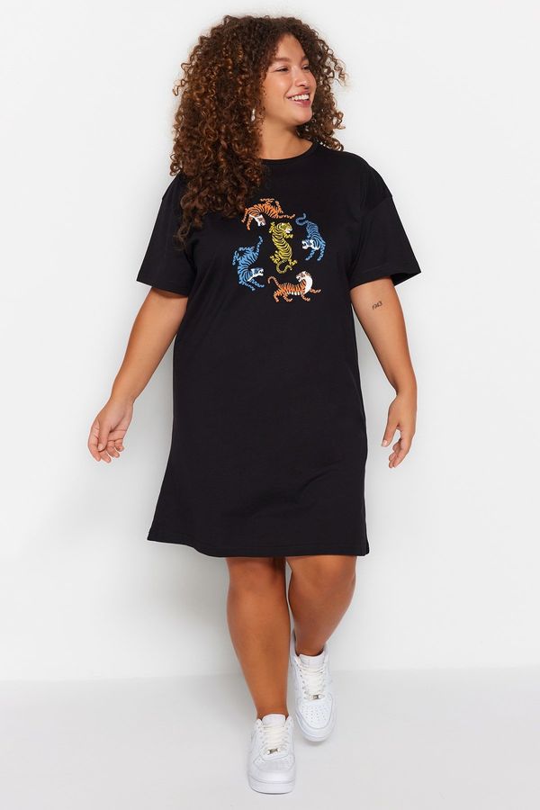 Trendyol Trendyol Curve Black Crew Neck Printed T-shirt Knitted Dress