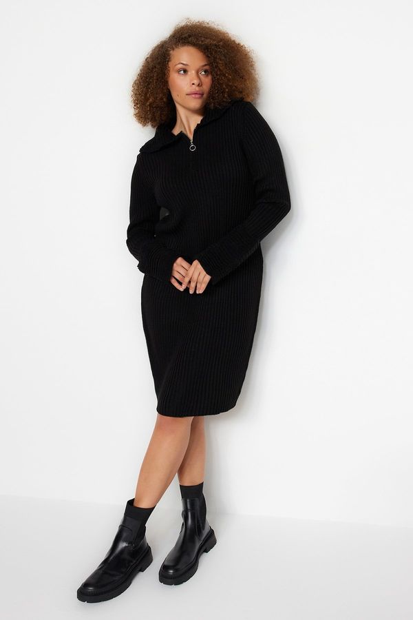 Trendyol Trendyol Curve Black Plush Detailed Zipper Closure Knitwear Dress