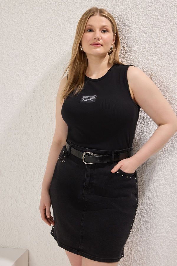 Trendyol Trendyol Curve Black Tone To Tone Label Detailed Ribbed Camisole Plus Size Athlete