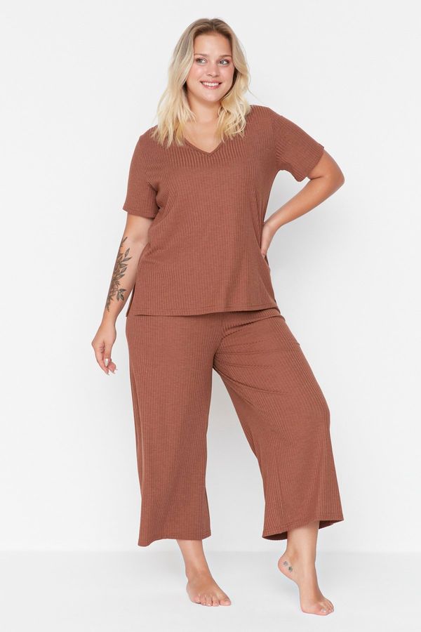 Trendyol Trendyol Curve Brown Knitted Pajamas Set