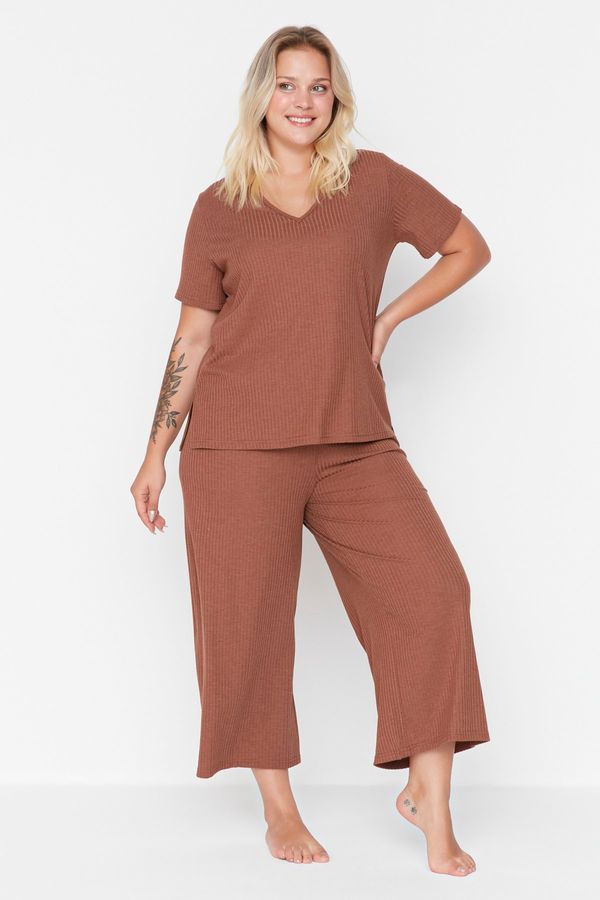 Trendyol Trendyol Curve Brown Ribbed V-Neck Capri Length Knitted Pajama Set