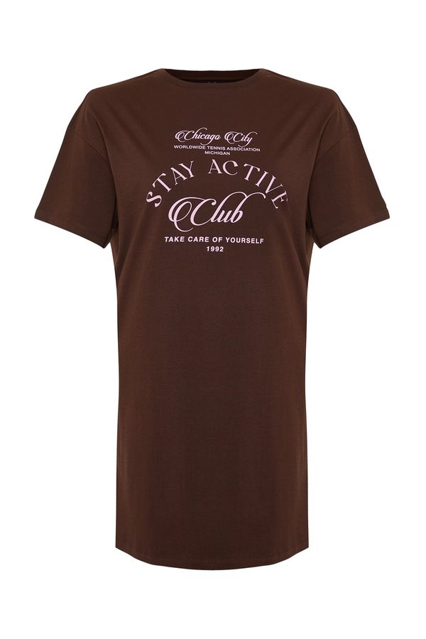 Trendyol Trendyol Curve Brown Slogan Printed Knitted T-shirt Dress