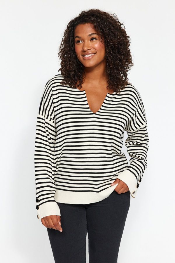 Trendyol Trendyol Curve Ecru Knitwear Plus Size Sweater