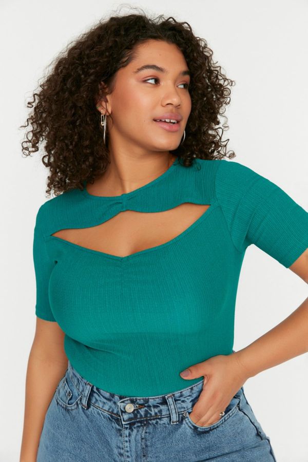 Trendyol Trendyol Curve Emerald Green Knitted Cutout Detailed Blouse