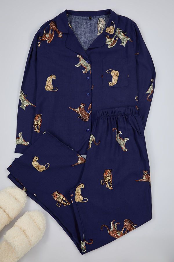 Trendyol Trendyol Curve Navy Blue Tiger Pattern Shirt Collar Woven Pajama Set