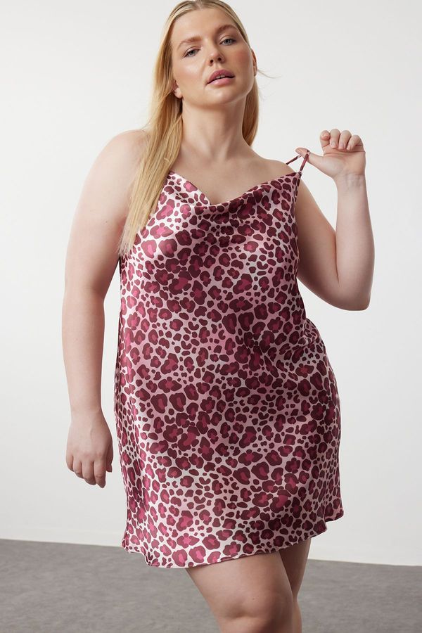 Trendyol Trendyol Curve Pink Leopard Patterned Mini Satin Woven Nightgown