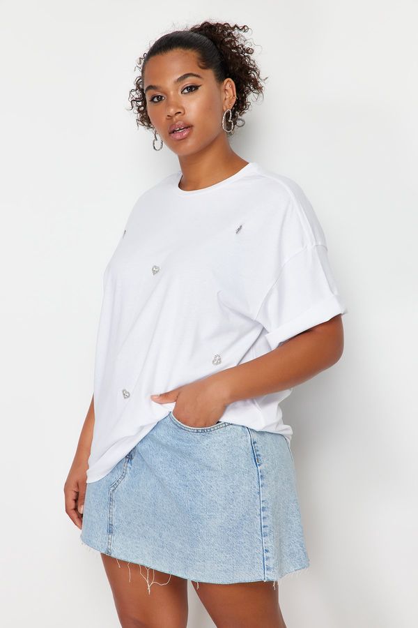 Trendyol Trendyol Curve White Heart Accessory Detailed Oversize Knitted T-shirt