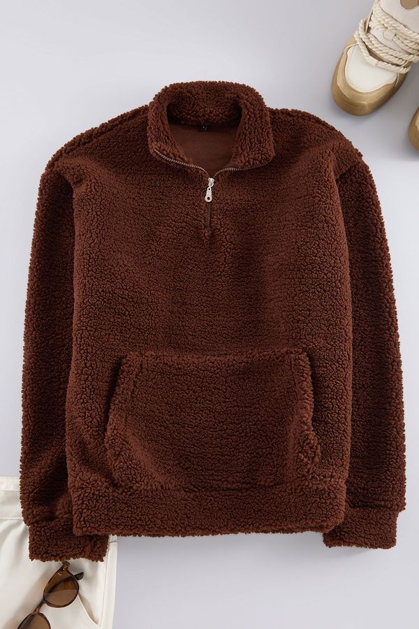 Trendyol Trendyol Dark Brown Oversize/Wide Cut Plush Sweatshirt