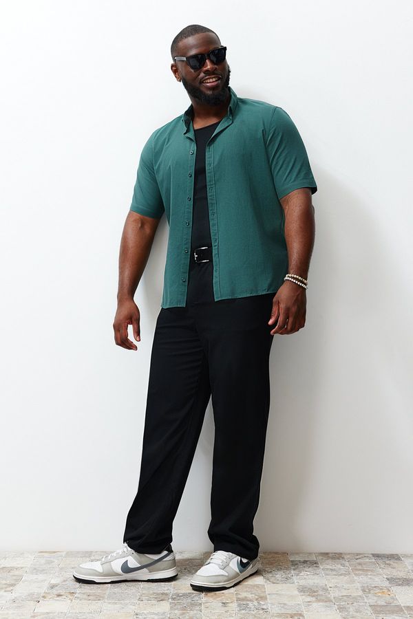 Trendyol Trendyol Dark Green Regular Fit 100% Cotton Short Sleeve Plus Size Shirt