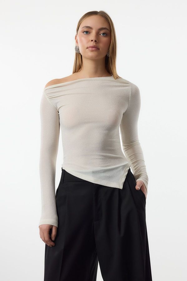 Trendyol Trendyol Ecru Asymmetric Hem Detailed Knitted Blouse