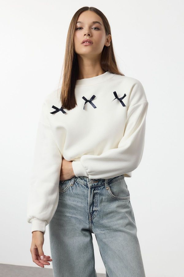 Trendyol Trendyol Ecru Bow Regular/Normal Pattern Knitted Sweatshirt