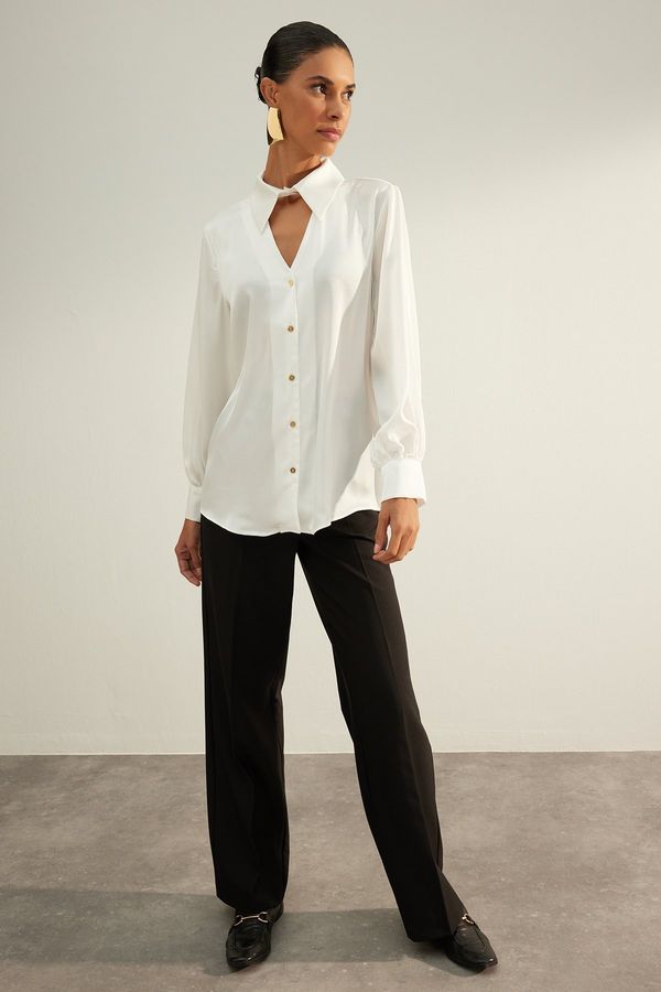 Trendyol Trendyol Ecru Cut Out Detailed Oversize/Wide Fit Satin Woven Shirt