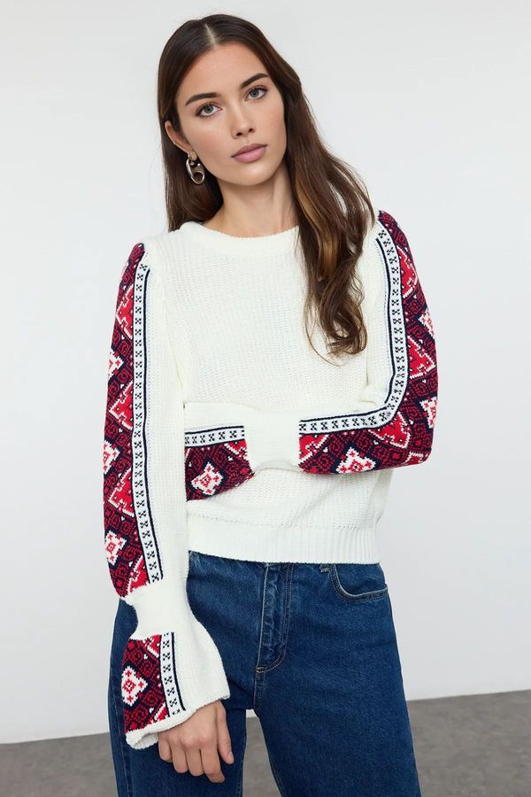 Trendyol Trendyol Ecru Embroidery Patterned Knitwear Sweater