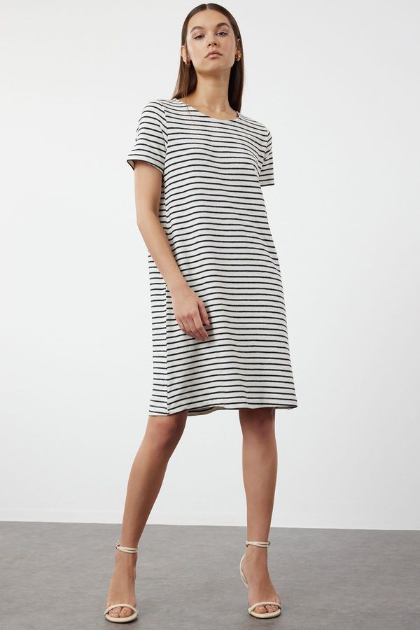 Trendyol Trendyol Ecru Mini Knitwear Striped Dress
