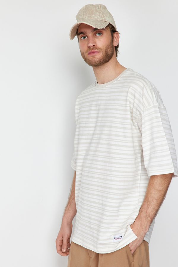 Trendyol Trendyol Ecru Oversize/Wide Cut Striped Label Short Sleeve Textured T-Shirt
