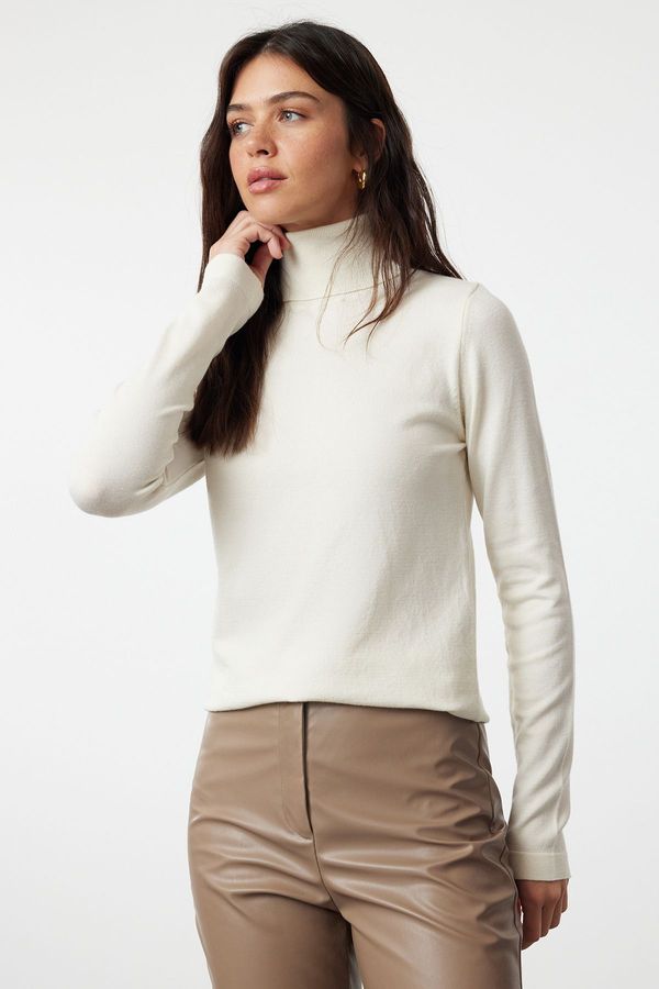 Trendyol Trendyol Ecru Premium Yarn / Special Yarn Knitwear Sweater