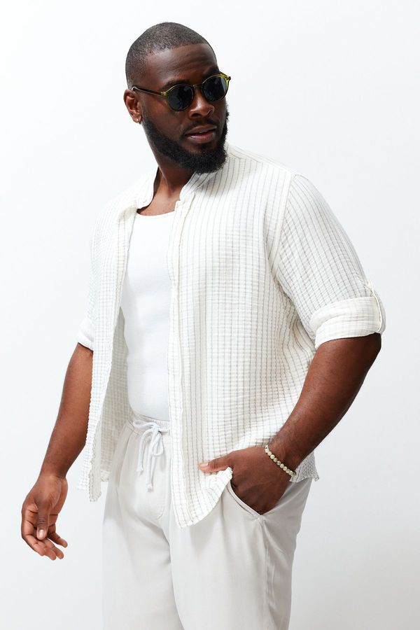 Trendyol Trendyol Ecru Regular Fit Striped 100% Cotton Wrinkle Effect Plus Size Shirt