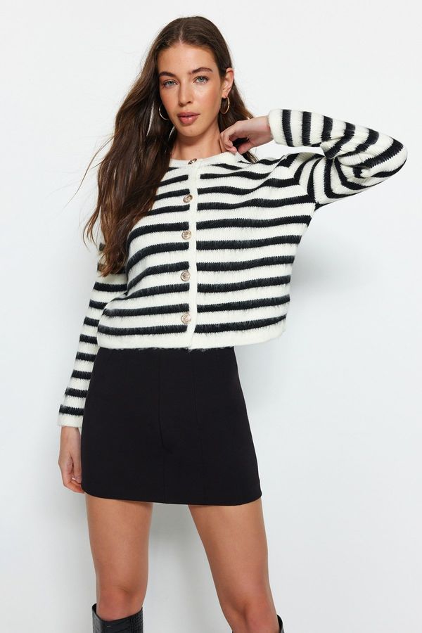 Trendyol Trendyol Ecru Soft Texture Striped Jacket Look Knitwear Cardigan