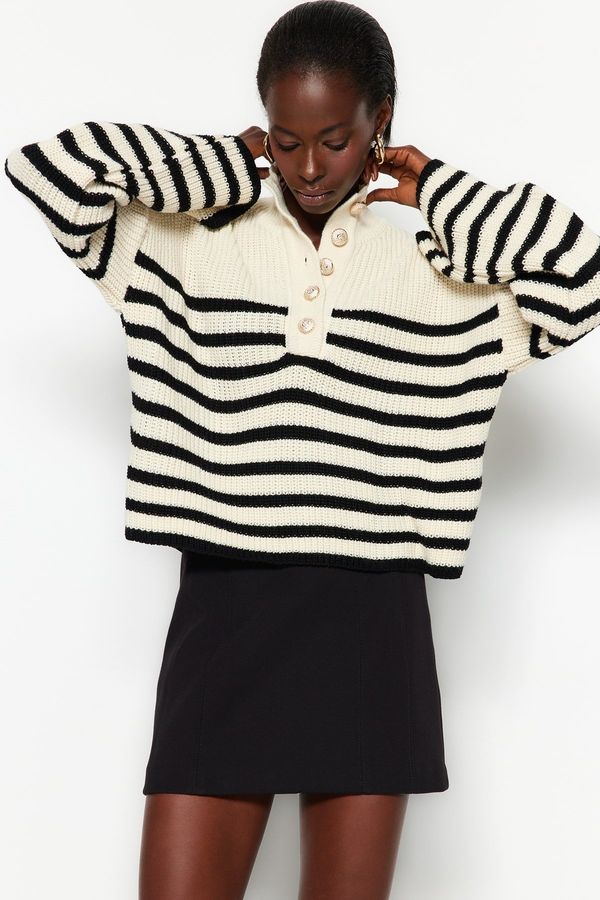 Trendyol Trendyol Ecru Wide Neck Striped Knitwear Sweater