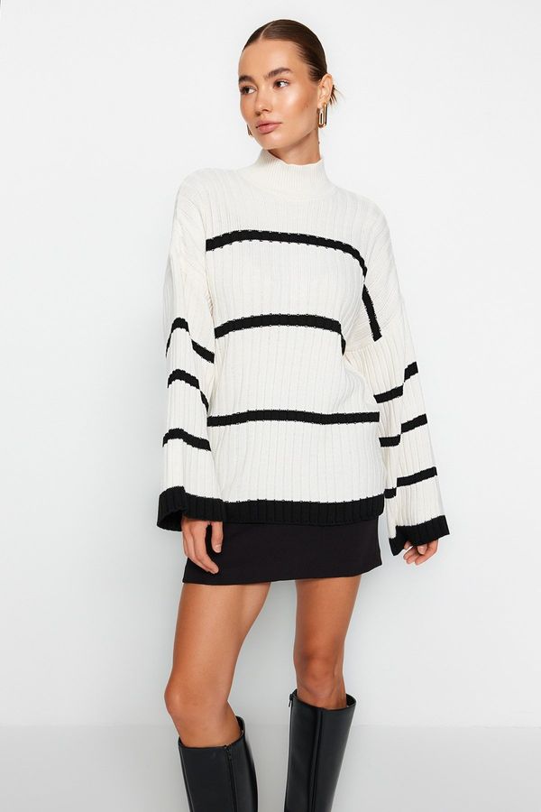 Trendyol Trendyol Ecru Wide Pattern Striped Knitwear Sweater