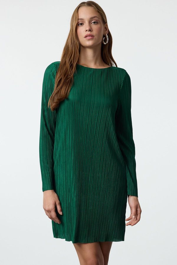 Trendyol Trendyol Emerald Green Plain Plain Pleated Lined Shift Mini Boat Neck Knitted Dress