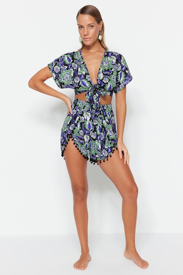 Trendyol Trendyol Floral Pattern Woven Striped Blouse and Short Set