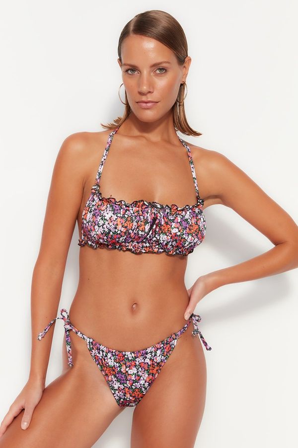 Trendyol Trendyol Floral Patterned Tunnel Normal Leg Bikini Bottom