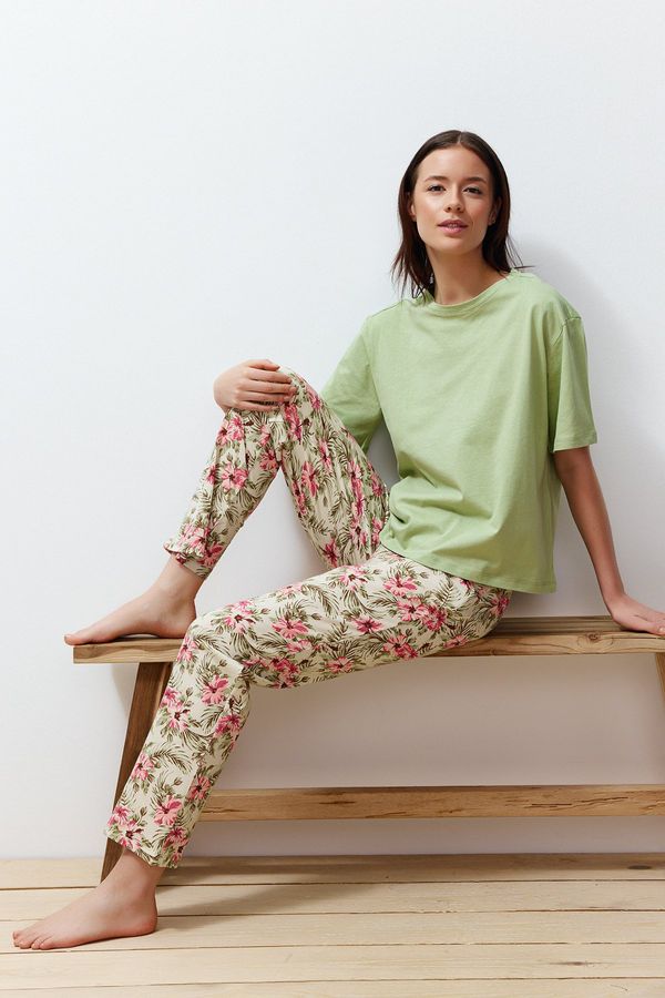 Trendyol Trendyol Green 100% Cotton Floral Knitted Pajama Set