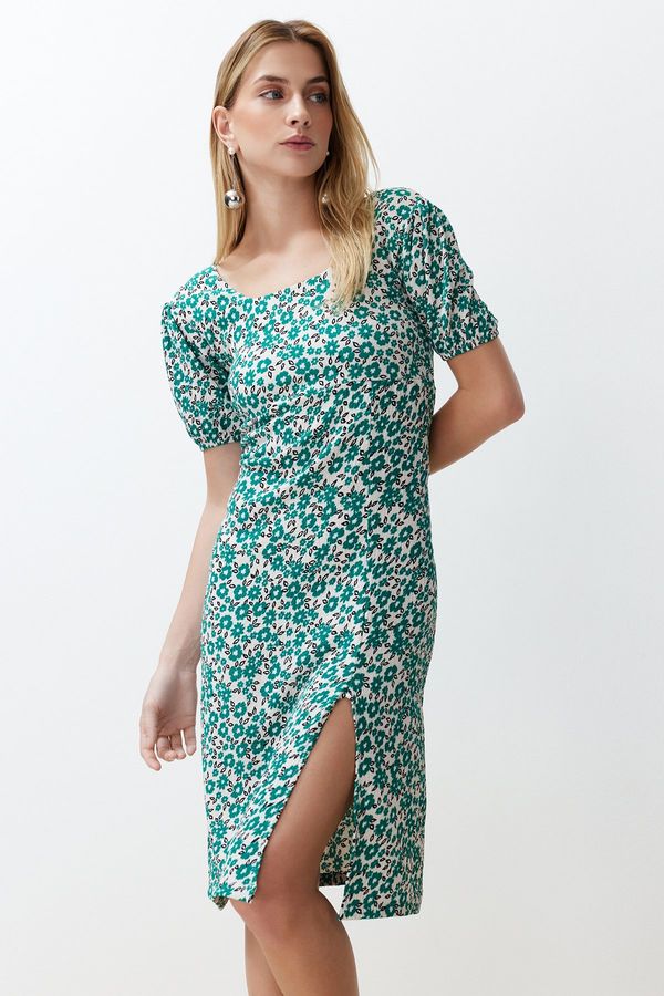 Trendyol Trendyol Green Printed Gathered Square Collar Back Tie Detailed Stretchy Knitted Midi Dress