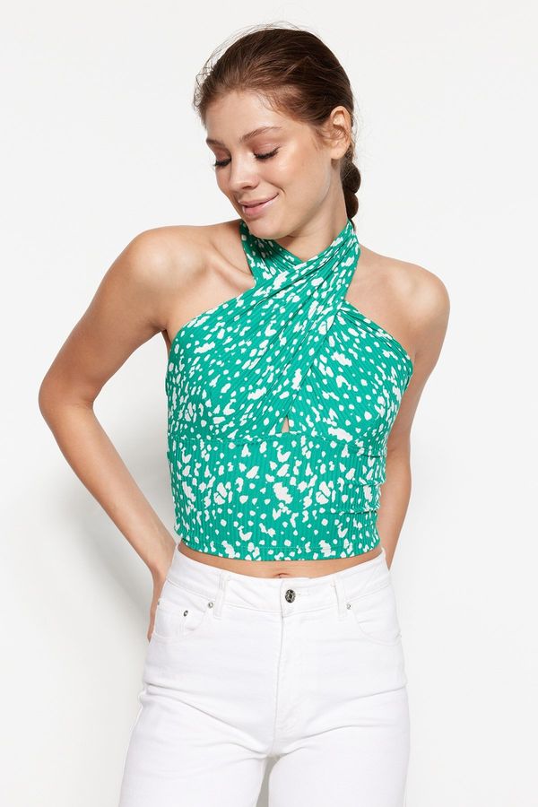 Trendyol Trendyol Green Printed Halterneck Fitted/Slippery Knitted Blouse with Crop