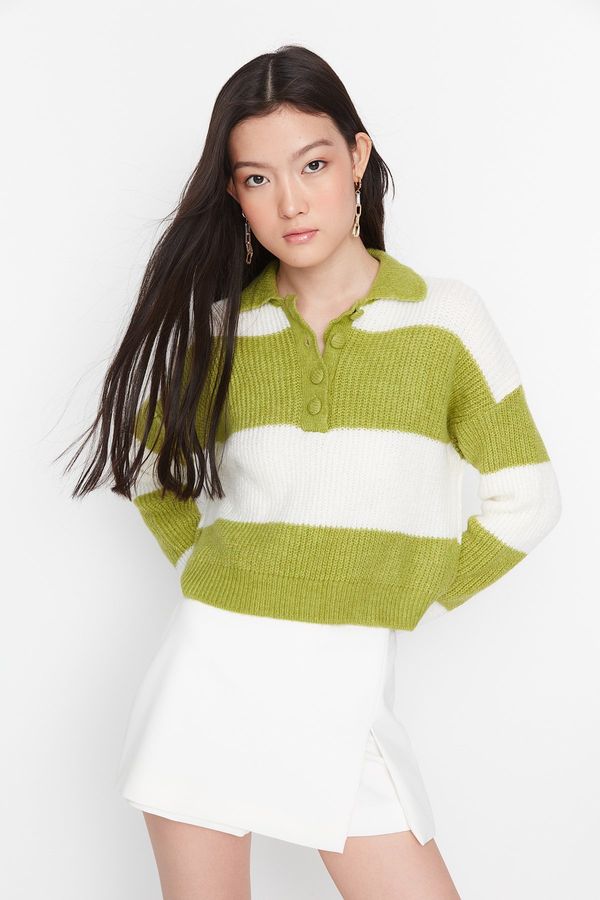 Trendyol Trendyol Green Soft Textured Color Block Knitwear Sweater