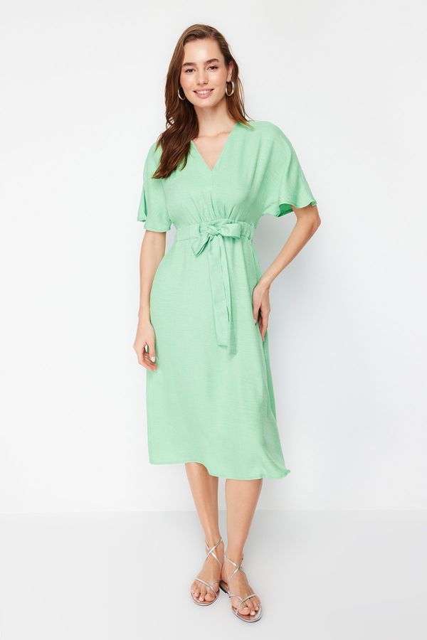 Trendyol Trendyol Green Tie Detailed A-line/Bell Form Midi Woven Dress