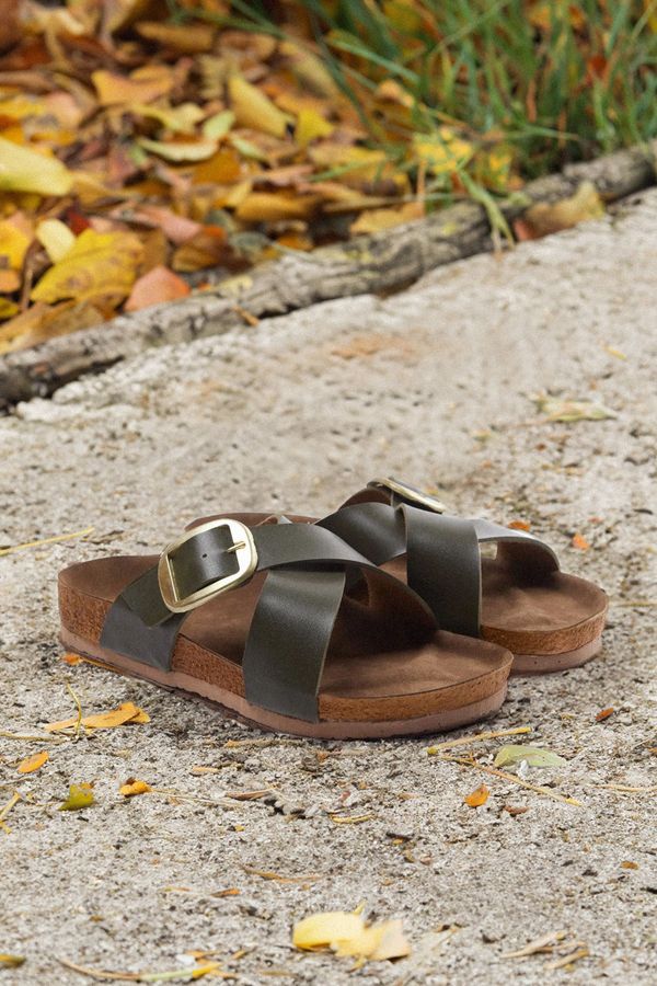 Trendyol Trendyol Khaki Buckled Cross Strap Women's Slippers