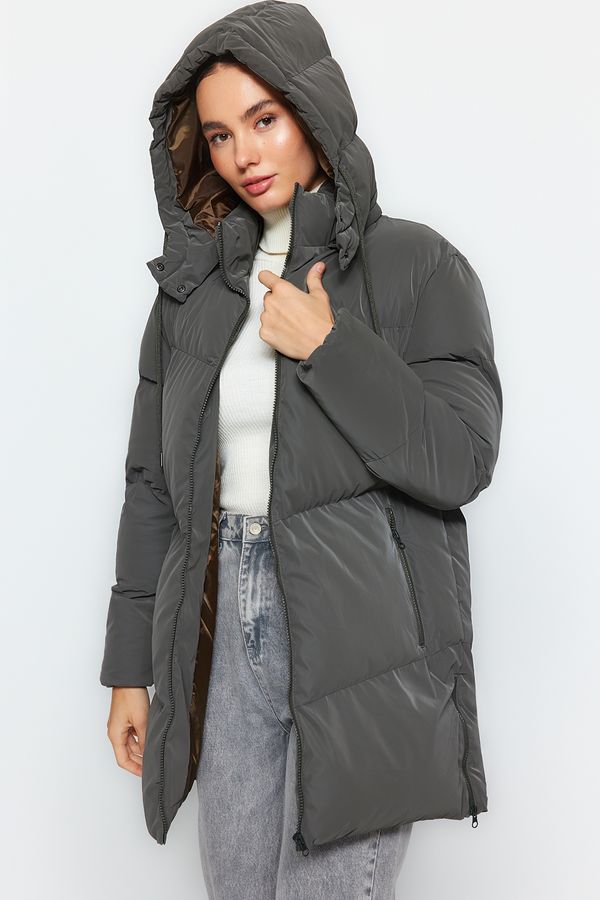 Trendyol Trendyol Khaki Oversize Hooded Waterproof Down Jacket