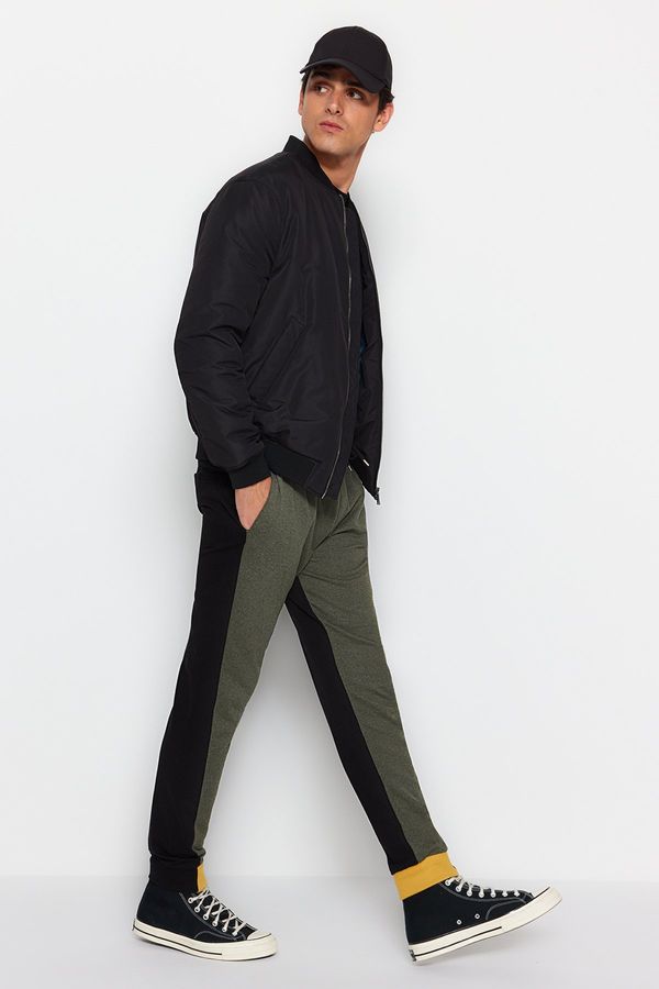 Trendyol Trendyol Khaki Regular Cut Paneled Elastic Cuff Sweatpants