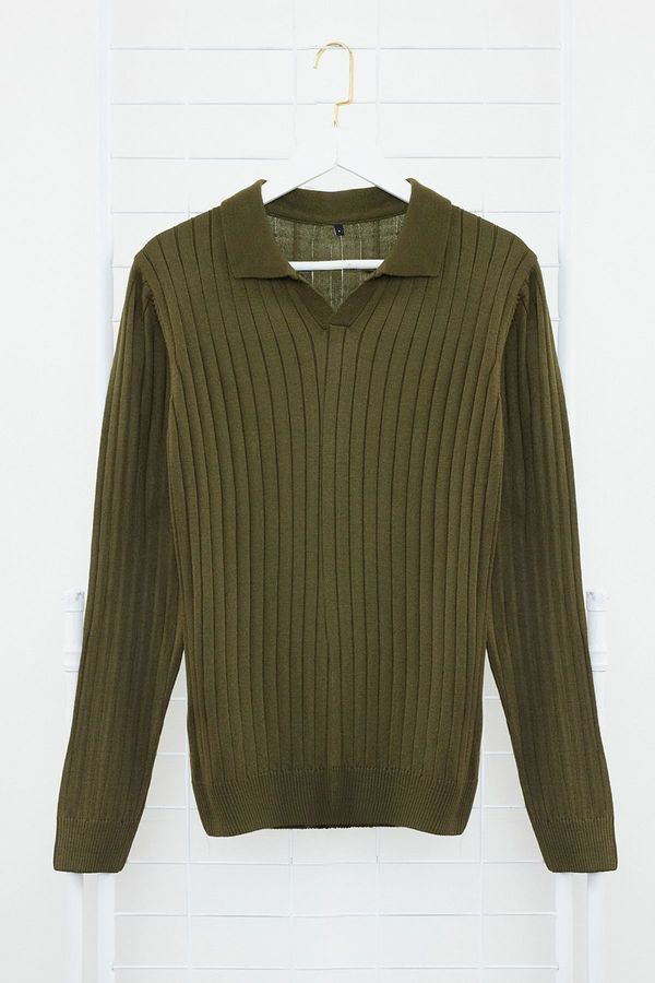 Trendyol Trendyol Khaki Slim Polo Neck Plain Knitwear Sweater