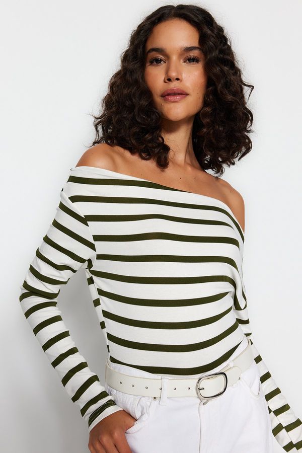 Trendyol Trendyol Khaki White Striped Premium Soft Fabric Fitted Boat Neck Flexible Knitted Blouse