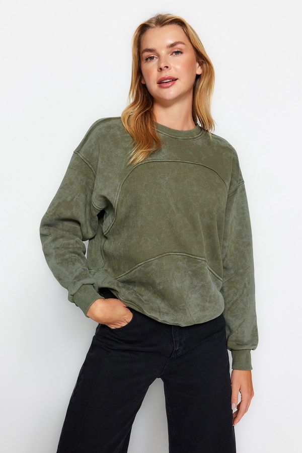 Trendyol Trendyol Khaki Worn/Faded Effect Fleece Inside Oversize/Cross-Fit Knitted Sweatshirt