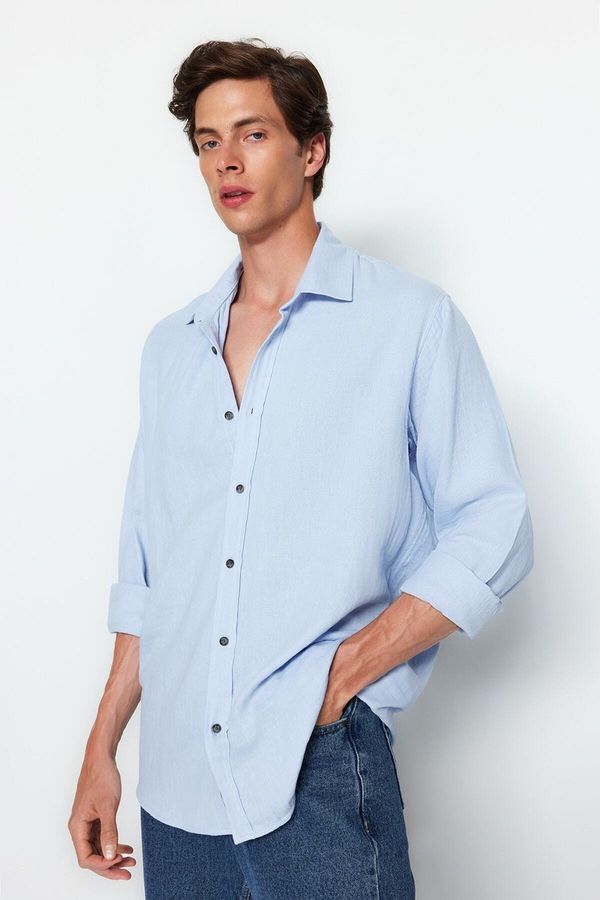 Trendyol Trendyol Light Blue Men's 100% Cotton Relaxed-Fit Wide Fit Shirt with a Wrinkly Look