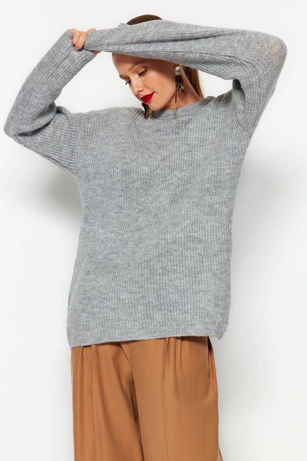 Trendyol Trendyol Light Gray Wide Fit Soft Textured Basic Knitwear Sweater